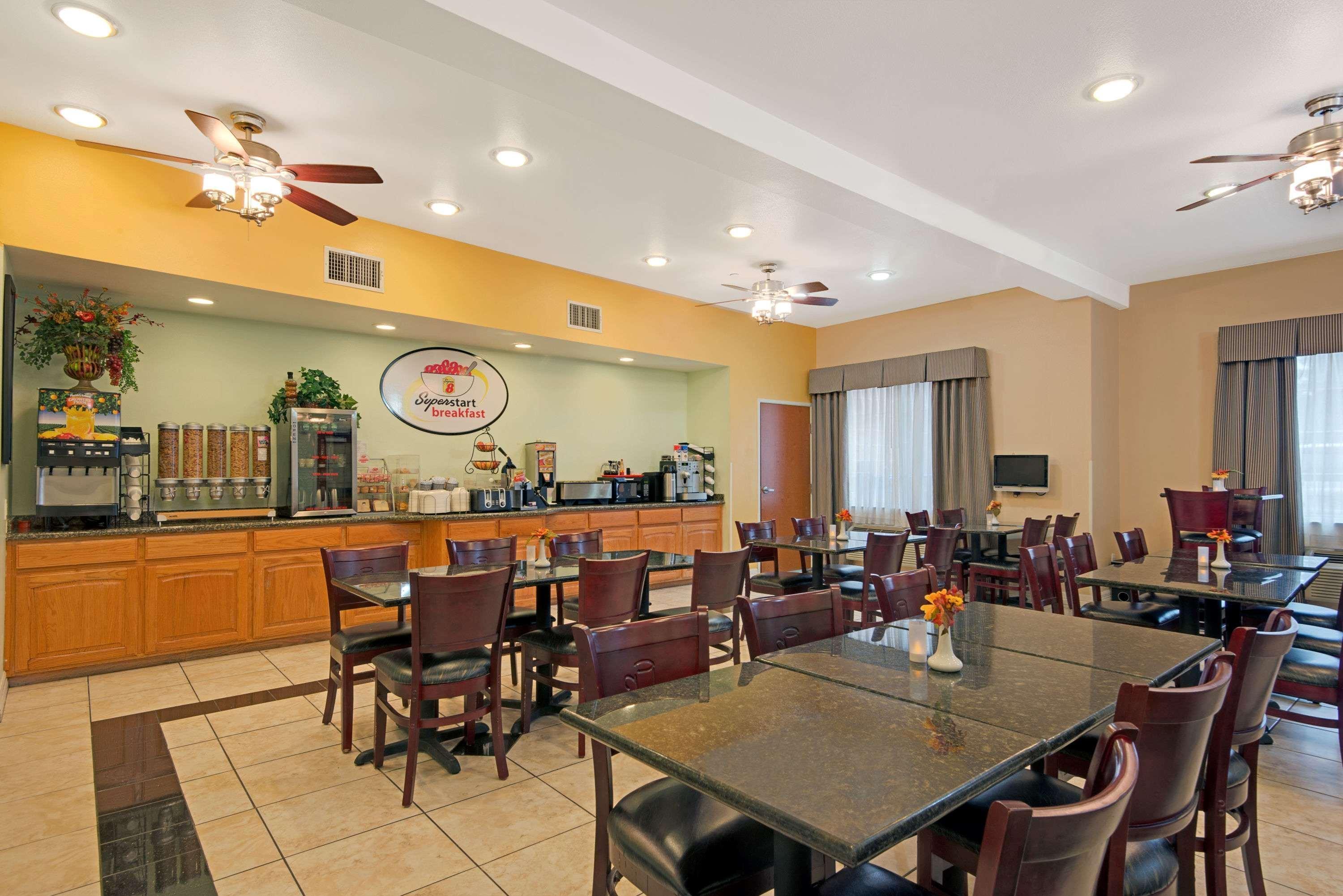 מלון Super 8 By Wyndham Austin/Airport North מראה חיצוני תמונה